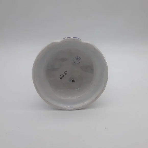 Capodimonte Statue - Picture 6 of 11